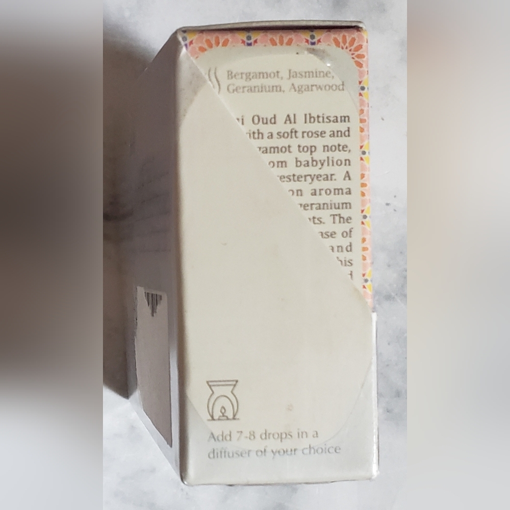 Oud Diffuser Oils Set - Picture 4 of 7